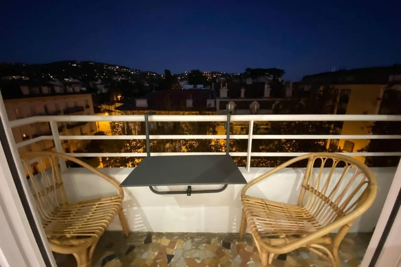06Az - Apartment With Terrace - 10Min From Palais Cannes