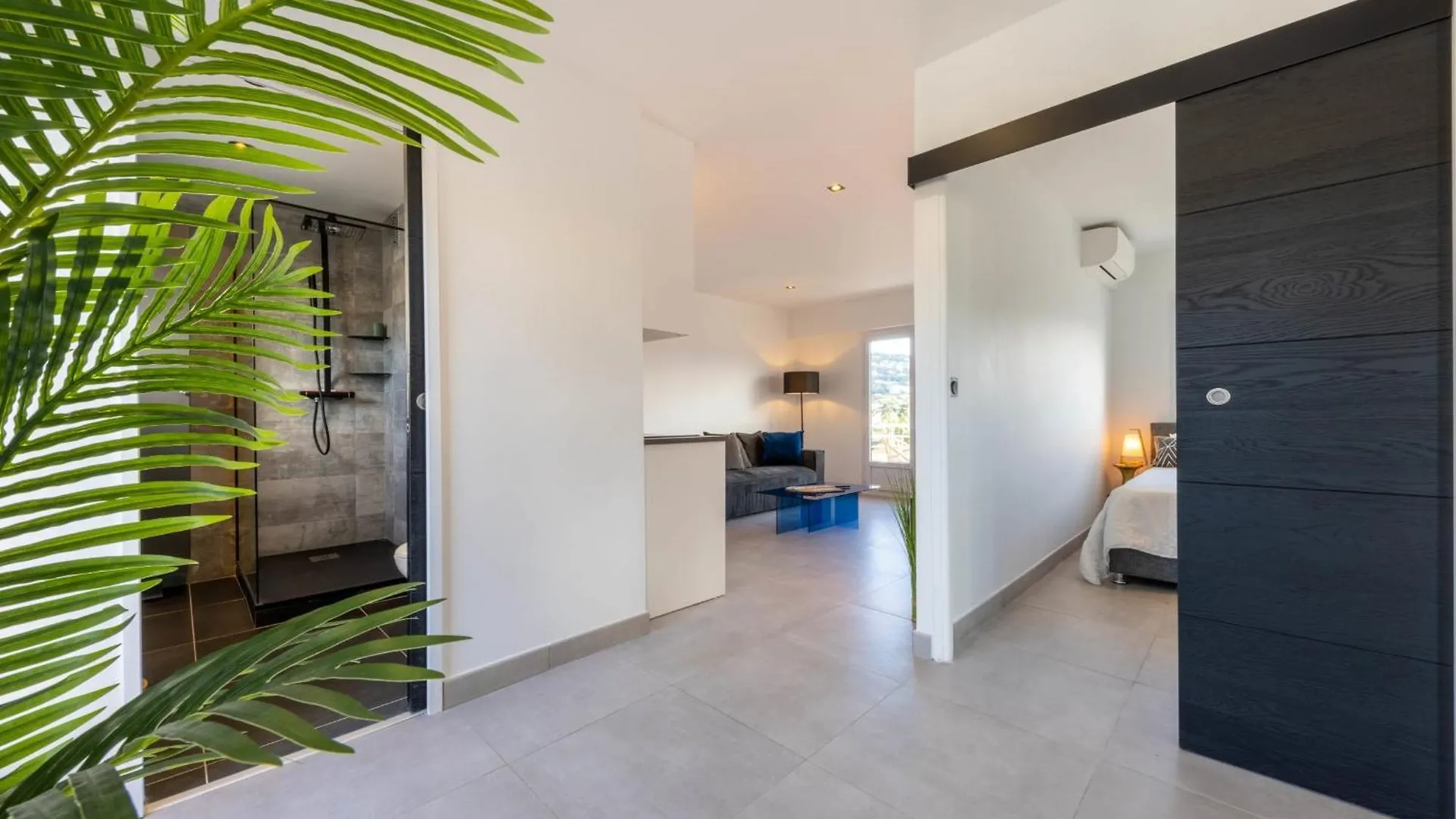 06Az - Apartment With Terrace - 10Min From Palais Cannes 0*,