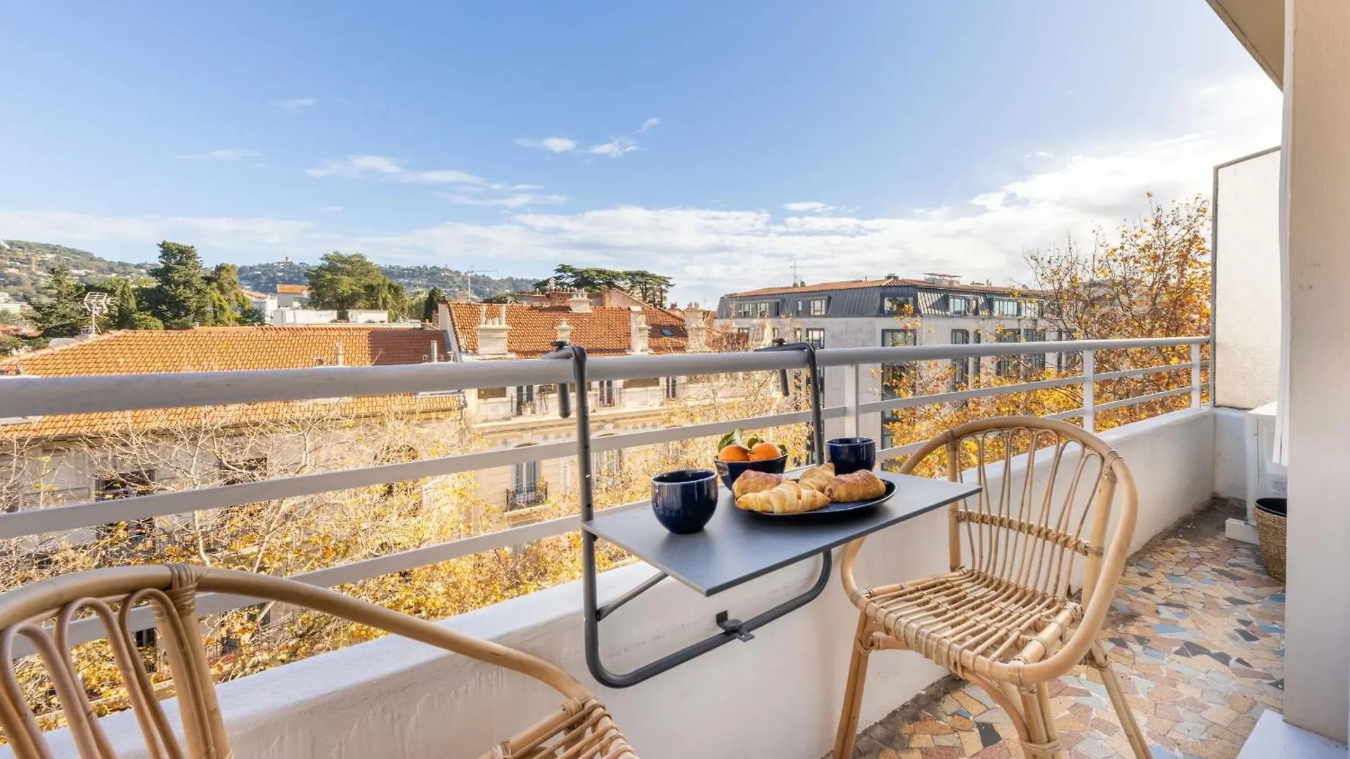 06Az - Apartment With Terrace - 10Min From Palais Cannes 0*,  Francia