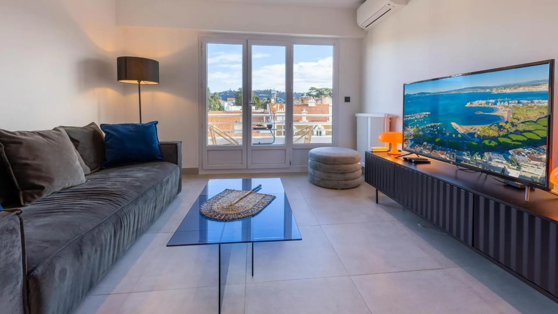 06Az - Apartment With Terrace - 10Min From Palais Cannes